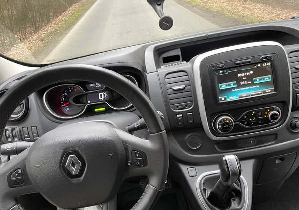 Renault Trafic cena 102900 przebieg: 104000, rok produkcji 2021 z Niemcza małe 79